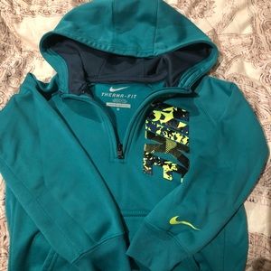 Boys size 6 Nike hoodie